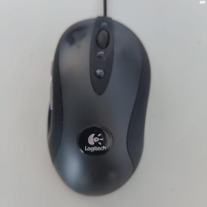 עכבר גיימינג חוטי אופטי Logitech