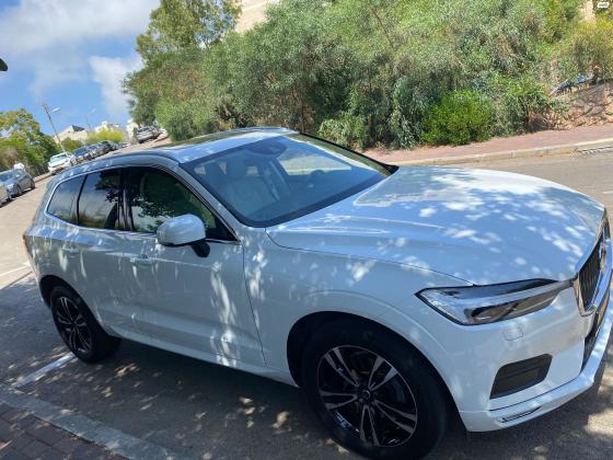 וולוו XC60 (2021)