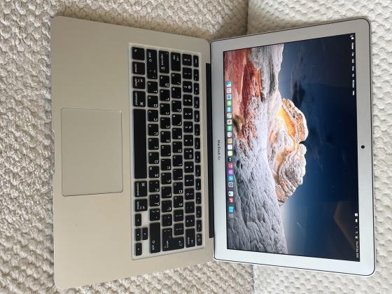 MacBook Air i5 מצב חדש