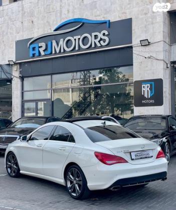 מרצדס CLA CLA200 Urban אוט' 1.6 (156 כ"ס) בנזין 2015 למכירה בחולון