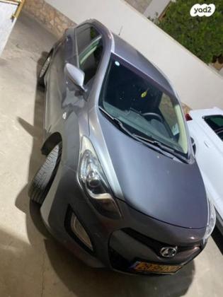 יונדאי i30 Inspire סטיישן אוט' 1.6 (135 כ"ס) בנזין 2014 למכירה באכסאל