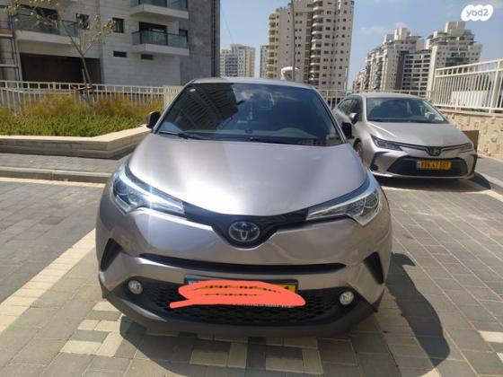 טויוטה C-HR Chic Plus הייבריד אוט' 1.8 (98 כ''ס) בנזין 2021 למכירה בבאר יעקב