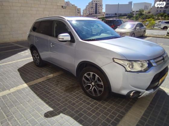 מיצובישי אאוטלנדר 4X4 Elite אוט' 7 מק' 2.0 (150 כ"ס) [2015 ואילך] בנזין 2015 למכירה בבית שמש