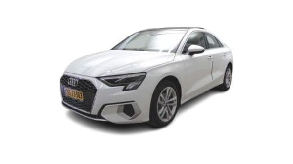 אאודי A3 Adv Comfort אוט' 1.5 (150 כ''ס) בנזין 2023 למכירה ב