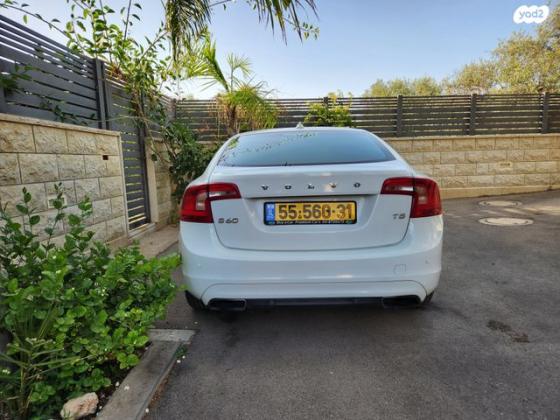 וולוו S60 T5 Kinetic אוט' 2.0 (245 כ''ס) בנזין 2014 למכירה בנהריה