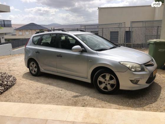 יונדאי i30CW Inspire סטיישן אוט' 1.6 (126 כ''ס) בנזין 2010 למכירה בפוריה עילית