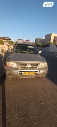 מיצובישי פג'רו ארוך 4X4 Dakar אוט' דיזל 7 מק' 3.2 (160 כ''ס) דיזל 2006 למכירה במדרשת בן גוריון