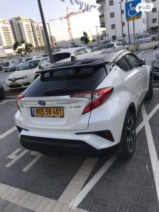 טויוטה C-HR Chic הייבריד אוט' 1.8 (98 כ"ס) בנזין 2019 למכירה בקרית גת