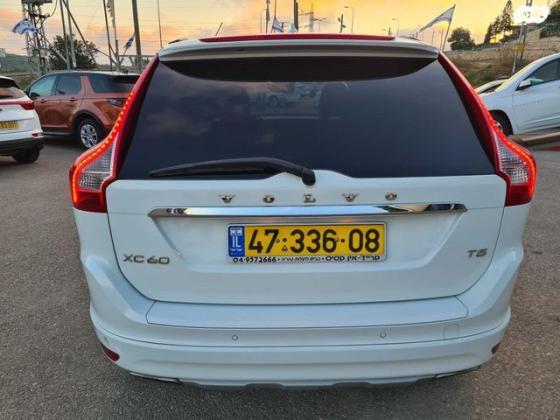 וולוו XC60 T5 Kinetic סטיישן אוט' 2.0 (245 כ''ס) בנזין 2016 למכירה במעלות תרשיחא