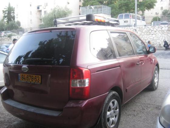 קיה קרניבל LX אוט' דיזל 7 מק' 2.9 (185 כ''ס) דיזל 2008 למכירה בירושלים