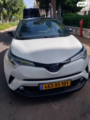 טויוטה C-HR Chic הייבריד אוט' 1.8 (98 כ"ס) בנזין 2019 למכירה בקרית ביאליק