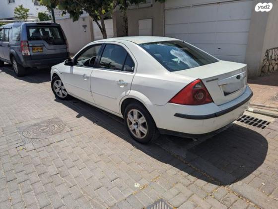 פורד מונדאו Ghia אוט' 2.0 (145 כ''ס) בנזין 2005 למכירה ברמת השרון