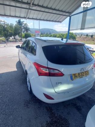 יונדאי i30 Inspire סטיישן אוט' 1.6 (135 כ"ס) בנזין 2015 למכירה ביקנעם עילית