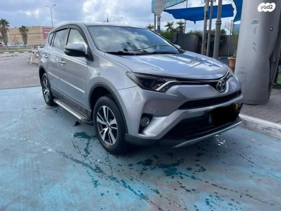 טויוטה RAV4 ארוך 4X4 Premium MC אוט' 2.0 (152 כ''ס) בנזין 2016 למכירה בבני ברק