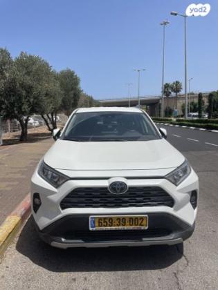 טויוטה RAV4 הייבריד E-xperience הייבריד 5 דל' אוט' 2.5 (178 כ''ס) בנזין 2021 למכירה בטירת כרמל