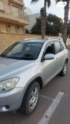 טויוטה RAV4 ארוך 4X4 Premium אוט' 2.0 (152 כ''ס) בנזין 2007 למכירה בנתניה