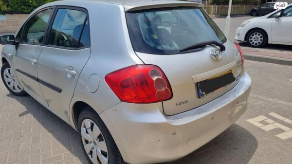 טויוטה אוריס Terra Plus רובוטית 1.6 (124 כ"ס) בנזין 2009 למכירה במזכרת בתיה