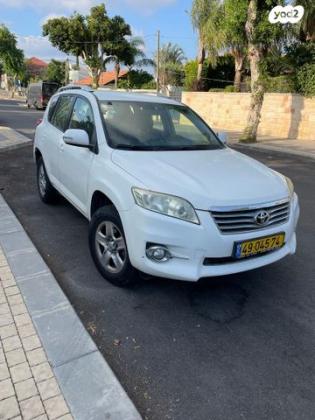 טויוטה RAV4 ארוך 4X4 GLI אוט' 2.0 (158 כ''ס) בנזין 2011 למכירה בחדרה