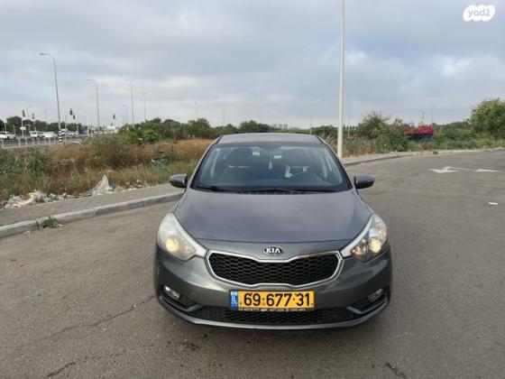 קיה פורטה LX אוט' 1.6 (130 כ''ס) בנזין 2014 למכירה בהוד השרון