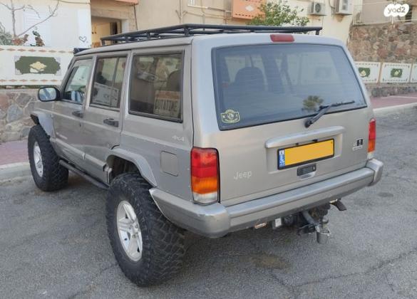 ג'יפ / Jeep צ'ירוקי 4X4 Sport אוט' 4.0 (176 כ''ס) בנזין 2001 למכירה באילת