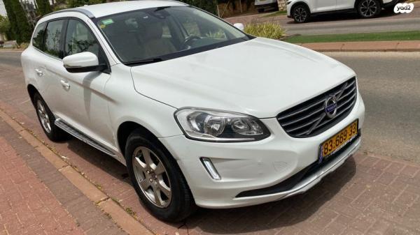 וולוו XC60 T5 Kinetic סטיישן אוט' 2.0 (245 כ''ס) בנזין 2015 למכירה ברמת גן