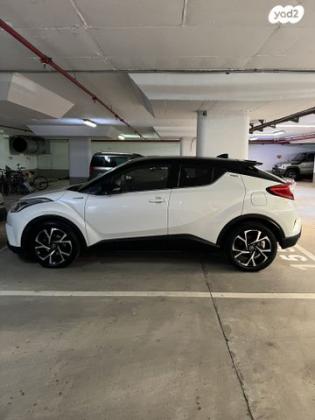 טויוטה C-HR Executive הייבריד אוט' 1.8 (122 כ"ס) בנזין 2019 למכירה בנתניה