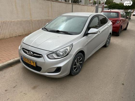 יונדאי i25 Inspire אוט' 1.4 (109 כ''ס) בנזין 2013 למכירה בבאר שבע