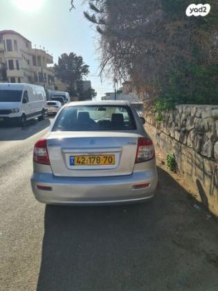 סוזוקי SX4 GLX סדאן אוט' 1.6 (119 כ"ס) בנזין 2010 למכירה בנצרת