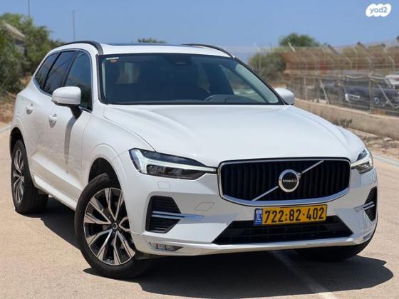 וולוו XC60 B5 Momentum אוט' 2.0 (250 כ''ס) בנזין 2022 למכירה בהרצליה