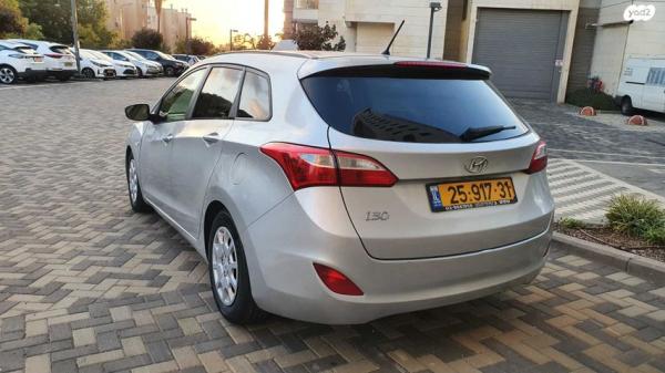 יונדאי i30 Inspire סטיישן אוט' 1.6 (135 כ"ס) בנזין 2014 למכירה בראשון לציון