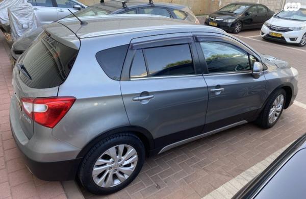 סוזוקי SX4 קרוסאובר GLX אוט' 1.4 (140 כ"ס) בנזין 2018 למכירה בגדרה