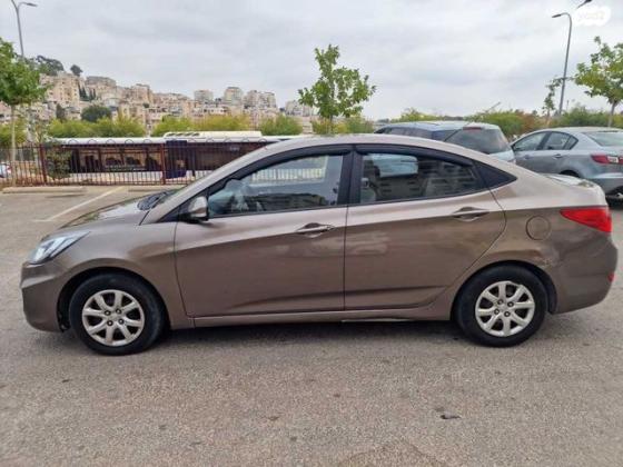 יונדאי i25 Inspire אוט' 1.4 (109 כ''ס) בנזין 2012 למכירה בבני ברק