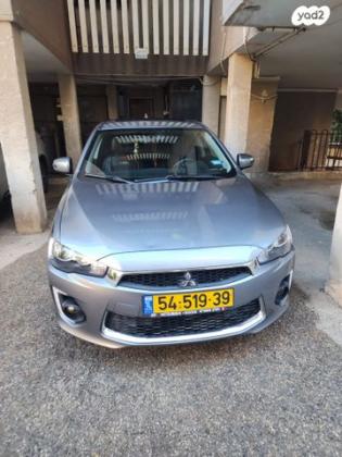 מיצובישי לנסר ספורטבק Sport אוט' 5 דל' 1.8 (140 כ"ס) בנזין 2016 למכירה בחולון