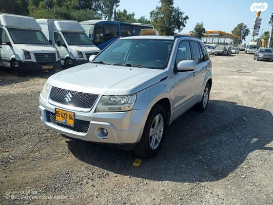 סוזוקי גרנד ויטרה 4X4 JLX-AL אוט' 5 דל' 2.0 (140 כ''ס) בנזין 2008 למכירה בתל אביב יפו