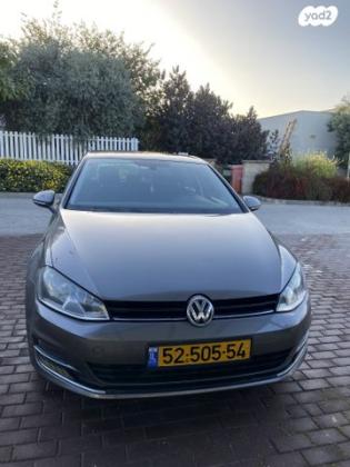 פולקסווגן גולף Trendline אוט' 5 דל' 1.4 (125 כ''ס) בנזין 2015 למכירה במחניים