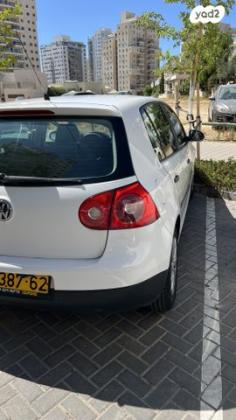 פולקסווגן גולף Trendline אוט' 5 דל' 1.6 (102 כ''ס) בנזין 2008 למכירה בגבעת שמואל