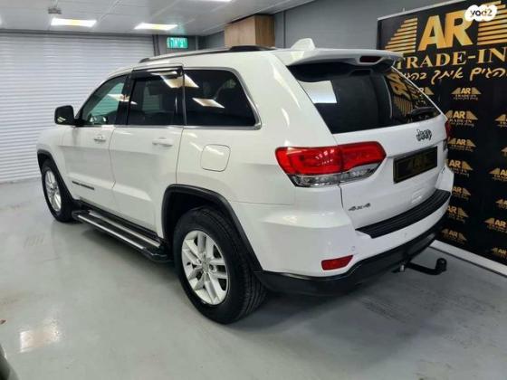 ג'יפ / Jeep גרנד צ'ירוקי 4X4 Laredo + SR אוט' 3.6 (282 כ''ס) בנזין 2018 למכירה בראשון לציון