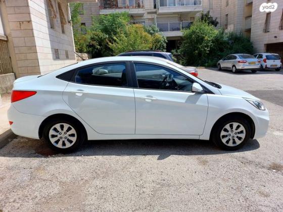 יונדאי i25 Inspire אוט' 1.4 (100 כ''ס) בנזין 2016 למכירה בירושלים