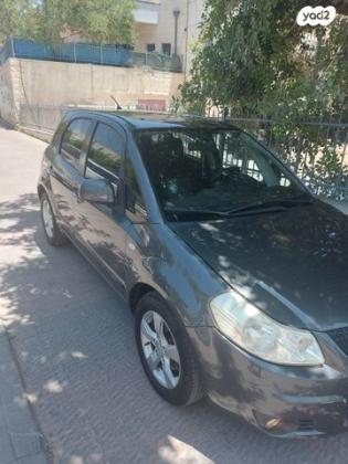 סוזוקי SX4 GLX-HB הצ'בק אוט' 1.6 (119 כ''ס) בנזין 2011 למכירה באבו גוש