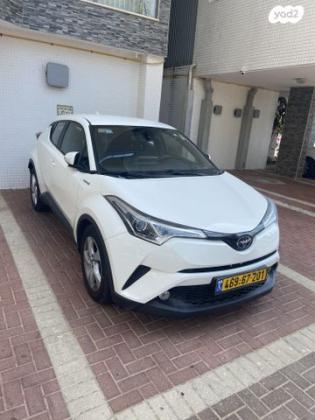 טויוטה C-HR City הייבריד אוט' 1.8 (98 כ"ס) בנזין 2019 למכירה בראשון לציון