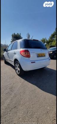 סוזוקי SX4 GLX-HB הצ'בק אוט' 1.6 (119 כ''ס) בנזין 2011 למכירה בירושלים