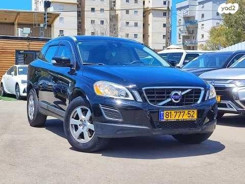 וולוו XC60 4X4 D5 Kinetic סטיישן אוט' דיזל 2.4 (215 כ''ס) דיזל 2013 למכירה בחיפה