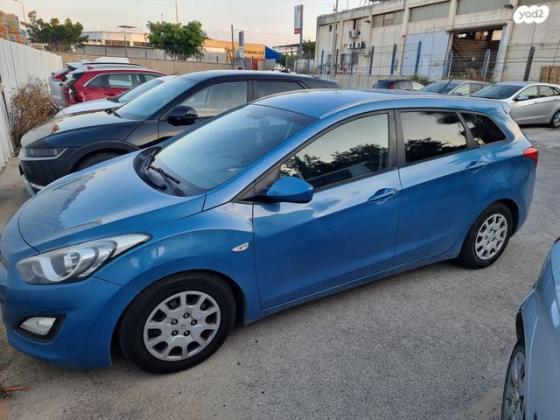 יונדאי i30 Inspire סטיישן אוט' 1.6 (135 כ"ס) בנזין 2013 למכירה בירושלים