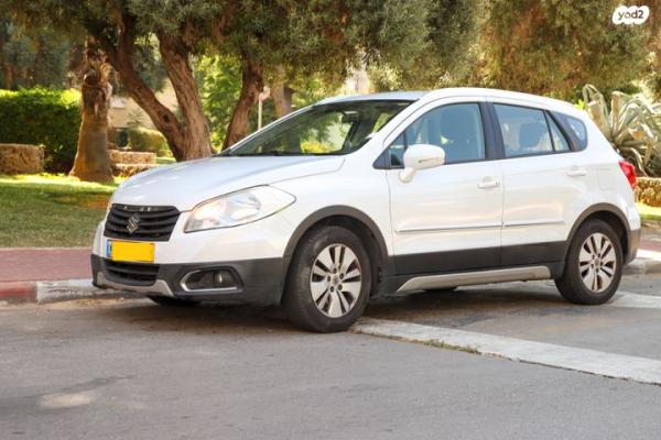 סוזוקי SX4 קרוסאובר GLX אוט' 1.6 (118 כ''ס) בנזין 2014 למכירה ברחובות