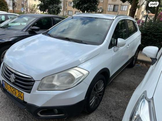 סוזוקי SX4 קרוסאובר GLX אוט' 1.6 (118 כ''ס) בנזין 2015 למכירה בפתח תקווה