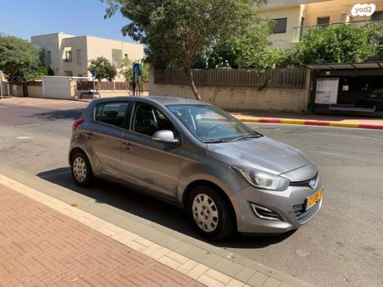 יונדאי i20 Insight אוט' 1.4 (100 כ"ס) בנזין 2013 למכירה בכפר יונה