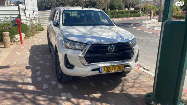 טויוטה היילקס 4X4 4X4 Adventure דאבל קבינה אוט' דיזל 2.8 (204 כ''ס) דיזל 2021 למכירה ברחובות