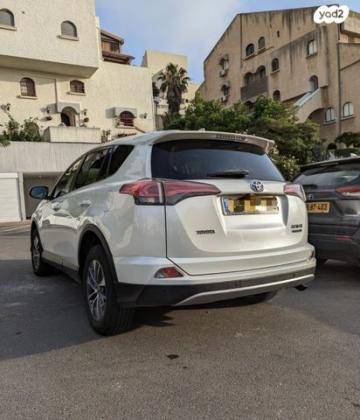 טויוטה RAV4 הייבריד Premium הייבריד אוט' 2.5 (155 כ''ס) בנזין 2017 למכירה בחיפה