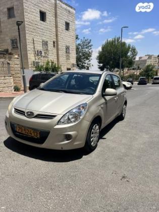 יונדאי i20 Instyle אוט' 1.4 (100 כ''ס) בנזין 2012 למכירה בירושלים