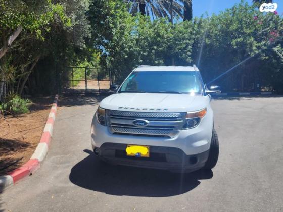 פורד אקספלורר 4X4 XLT אוט' 7 מק' 3.5 (290 כ''ס) בנזין 2014 למכירה ברמת גן